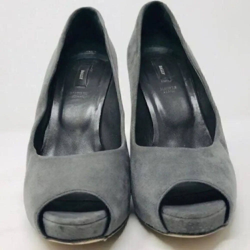Bally womans gray suede platform heels US 8.5 EU39 BoxM peep toe
